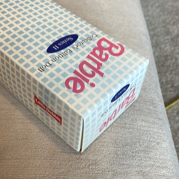 - Vintage 1996 Little Debbie Snacks Barbie Collector's Edition Series 2 - Picture 7 of 10